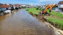 Kondisi sungai Lumajang bersih