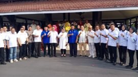 Pj. Bupati saat berfoto bareng bersama pengurus Kormi
