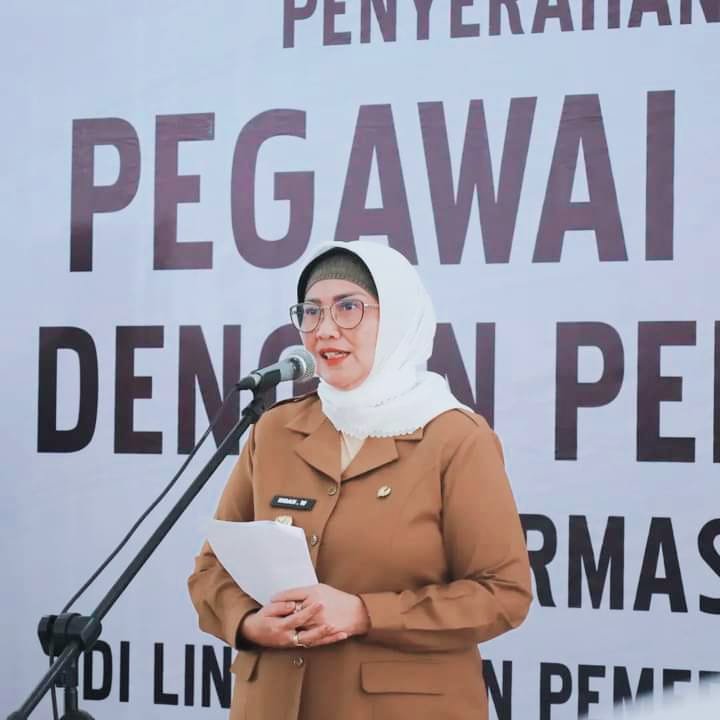 Pj. Bupati Lumajang Indah Wahyuni