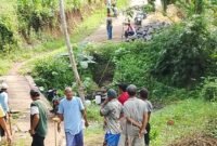 foto awal proses pembangunan jembatan di Dusun Kidul Sawah Desa Tunjung