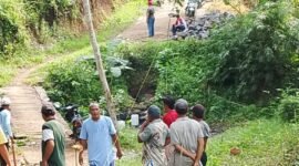 foto awal proses pembangunan jembatan di Dusun Kidul Sawah Desa Tunjung