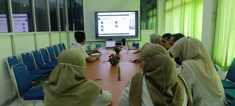 Diskominfo saat bimtek Bigsosial