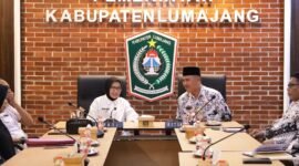 Bupati Lumajang Ir. Hj. Indah Amperawati, M.Si