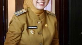 Bupati Lumajang Ir. Hj. Indah Amperawati, M.Si 