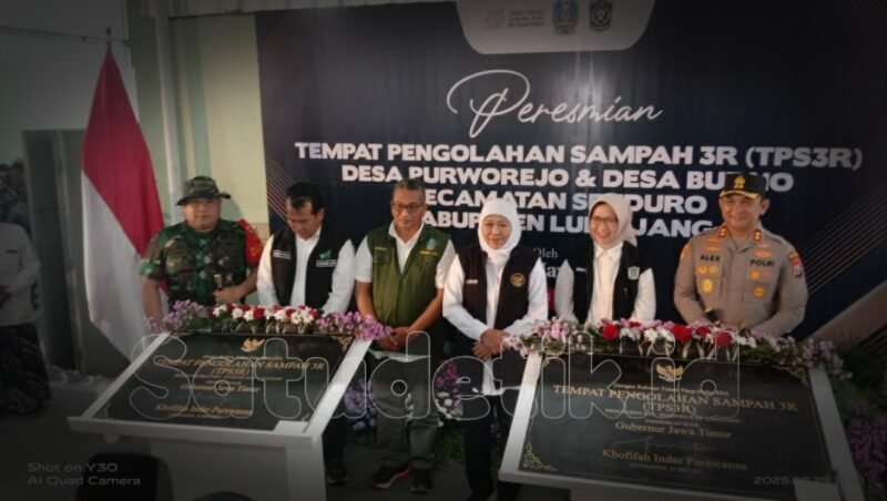 Gubernur Jatim saat meresmikan TPSR di Desa Purworejo