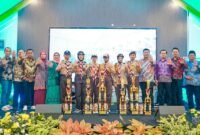 Bupati Lumajang foto bersama pimpinan DPRD dan kepala BNNK Lumajang