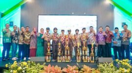 Bupati Lumajang foto bersama pimpinan DPRD dan kepala BNNK Lumajang