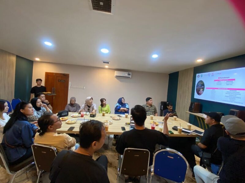 Pertemuan persiapan pementasan seni Topeng Kaliwungu