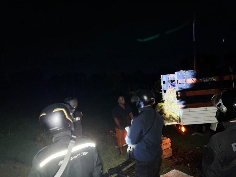 Tim Pemburu Kejahatan  Polres Lumajang saat patroli 