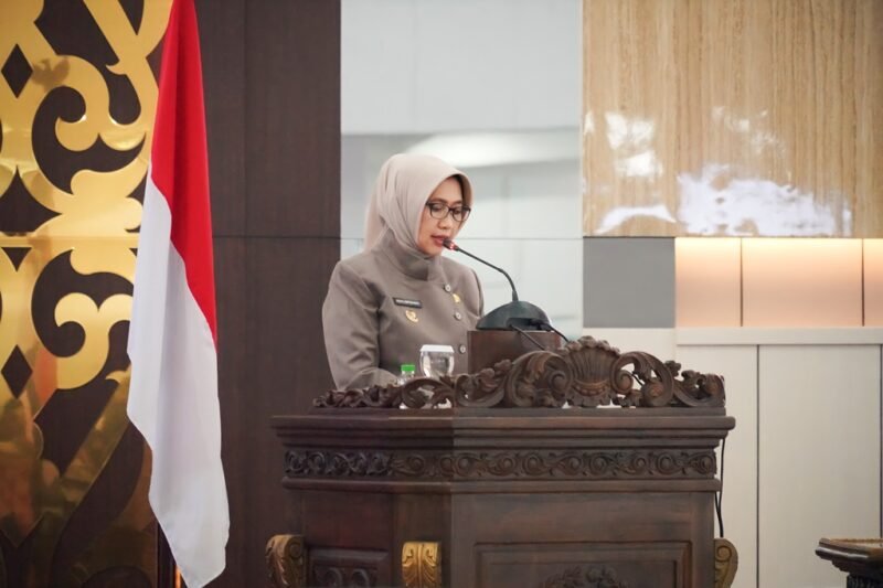 Bupati Lumajang Ir. Hj. Indah Amperawati, M.Si