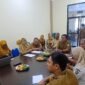 Dinas Lingkungan Hidup  Lumajang saat rapat persiapan verifikasi