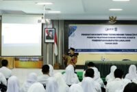 Kepala Dinas Kominfo Lumajang Mustaqim saat memberikan materi 