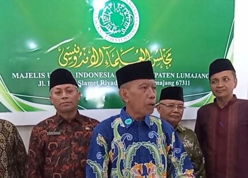 Ketua MUI Lumajang saat konferensi pers sound horeg