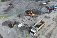 Tambang pasir di Lumajang