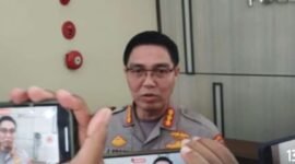 Kabid Humas Polda Jatim saat ditemui media