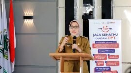 Bupati Lumajang saat memberikan pemahaman tentang TBC