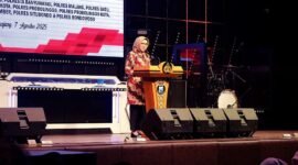 Bupati Lumajang saat memberikan sambutan diacara Sosialisasi Gugus Tugas Pencegahan dan Penanganan TPPO