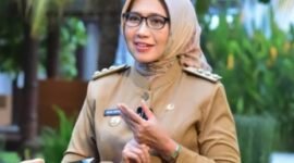 Bupati Lumajang Ir. Hj. Indah Amperawati, M.Si