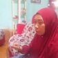Ibu korban saat ditemui di rumahnya