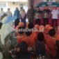 Camat Pasrujambe saat foto bersama dengan jajaran Muspika plus Kepala Sekolah dan Pengawas RA  