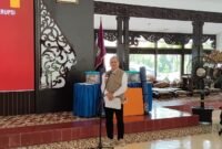 Ketua Tim Pengawas Bencana DPR RI, HM. Husni ketika menanggapi paparan Bupati Lumajang dan BNPB