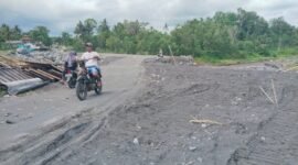 Kondisi jalan Gondoruso yang akan dicor dengan ketebalan 1 meter