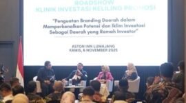 Bupati Lumajang menghadiri Roadshow Klinik Investasi Keliling