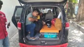 Madas Surabaya saat hendak mengantar jenazah balita asal Desa Kaliwungu Lumajang