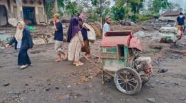 Kondisi pemukiman warga Desa Sumbersari Kecamatan Pronojiwo pasca erupsi Semeru