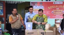 Wakil Bupati Kapuas Dodo saat menghadiri Sosialisasi dan Pengundian Hadiah PBB-P2 di Desa Pulau Telo 