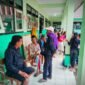 Para pengungsi di SD Negeri 4 Supiturang