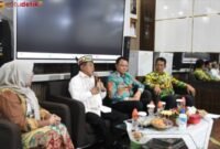 Bupati Kapuas saat audensi bersama Direktur RSUD dr. H. Sosroatmodjo  Soemarno 
