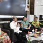 Bupati Kapuas saat audensi bersama Direktur RSUD dr. H. Sosroatmodjo  Soemarno 