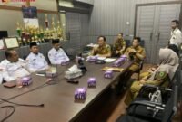 Kadispendik Kapuas saat rapat koordinasi dengan Kemenag 