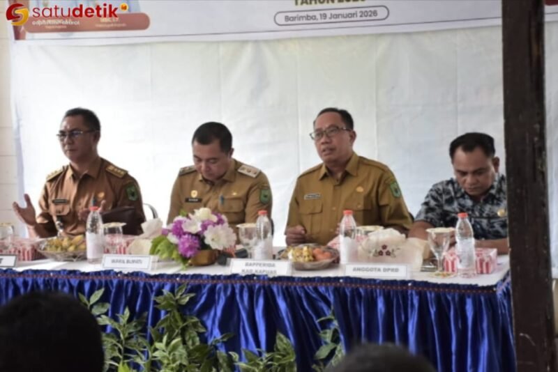 Wakil Bupati Kapuas saat memimpin Musrembang di Kecamatan Kapuas Hilir