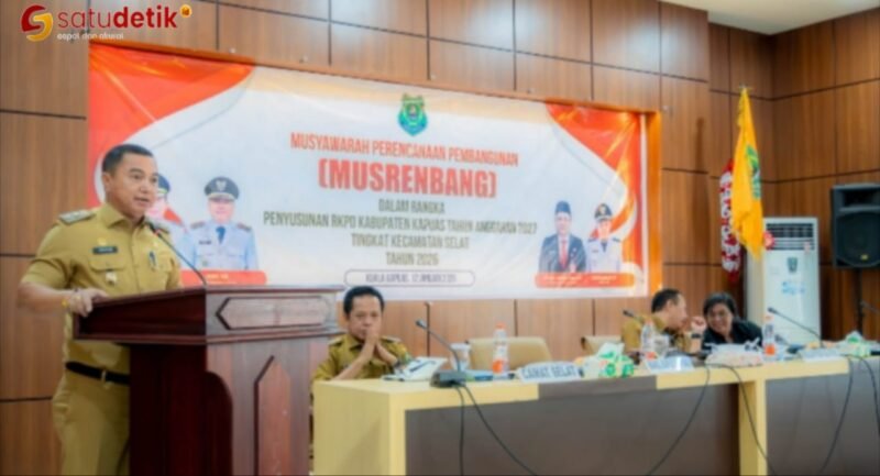 Wakil Bupati Dodo saat membuka Musrembang Kecamatan Selat