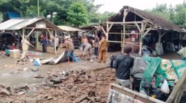 Kondisi pasar Krai yang ambruk