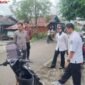 Tim PUPRPKP saat croscek kondisi jalan pinggi sungai Jalan Kapuas Seberang I