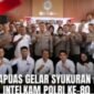 Kapolres Kapuas AKBP Gede Eka Yudharma saat foto bersama Kasat Intelkam bersama seluruh anggota dan Kanit Polsek jajaran diacara syukuran Hari Jadi Intelijen ke -80