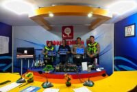 Kanit Kamsel Satlantas Polres Lumajang bersama anggota