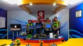 Kanit Kamsel Satlantas Polres Lumajang bersama anggota