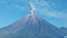 Penampakan Gunung Semeru