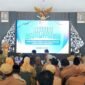 Bupati Lumajang Ir. Hj. Indah Amperawati, M.Si saat memberikan sambutan diacara Diskusi Kewilayahan Pemerintah Desa dan Kelurahan se Kabupaten Lumajang