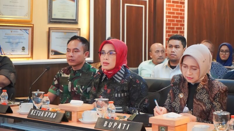 Ketua DPRD Lumajang Oktafiani,SH.,MH