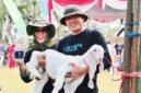 Sekda Lumajang saat menggendong anakan kambing susu Senduro