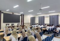 Bupati bersama Wakil Bupati Lumajang saat melakukan kunjungan ke Inspektorat 